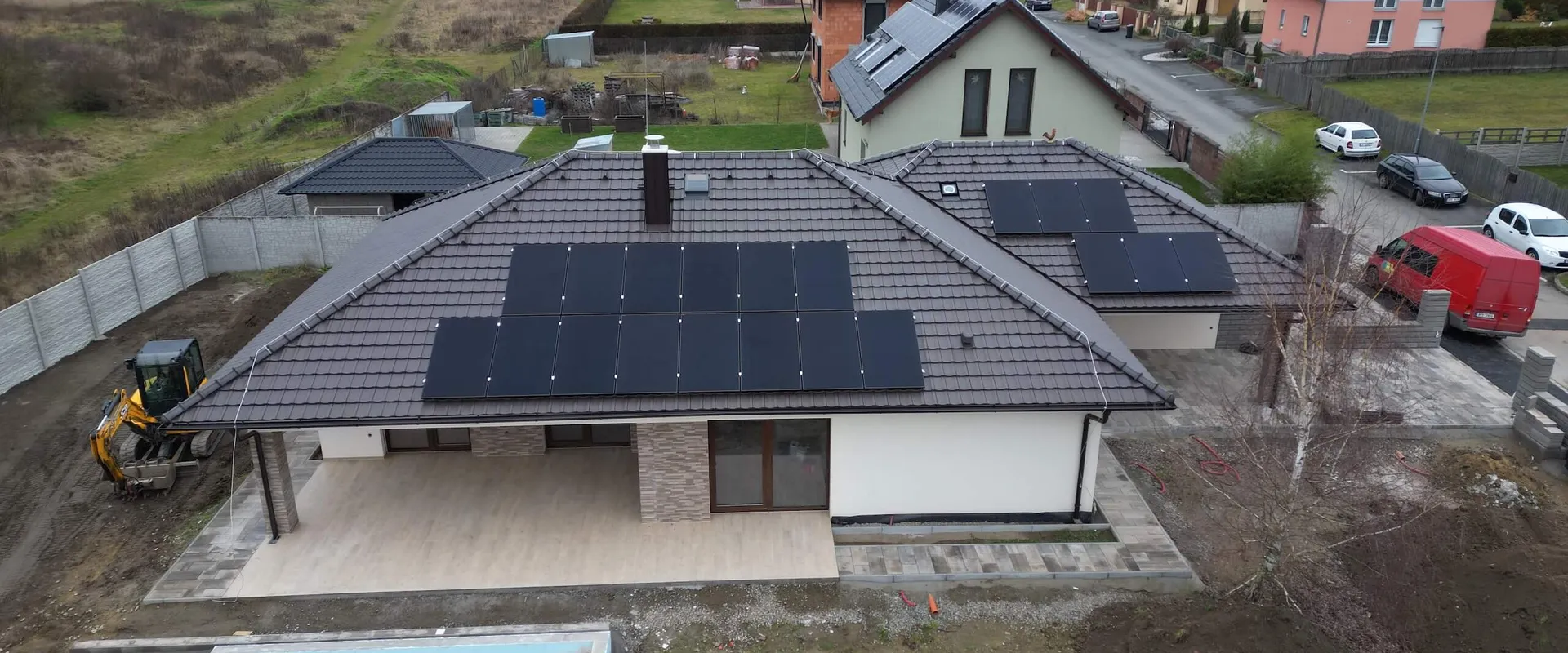 Rodinný dům s FVE na střeše